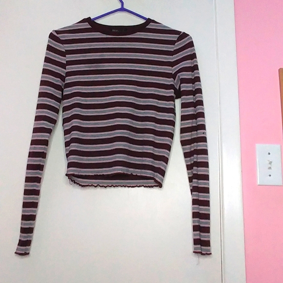 ESSENTIALS Striped Top - Picture 1 of 1